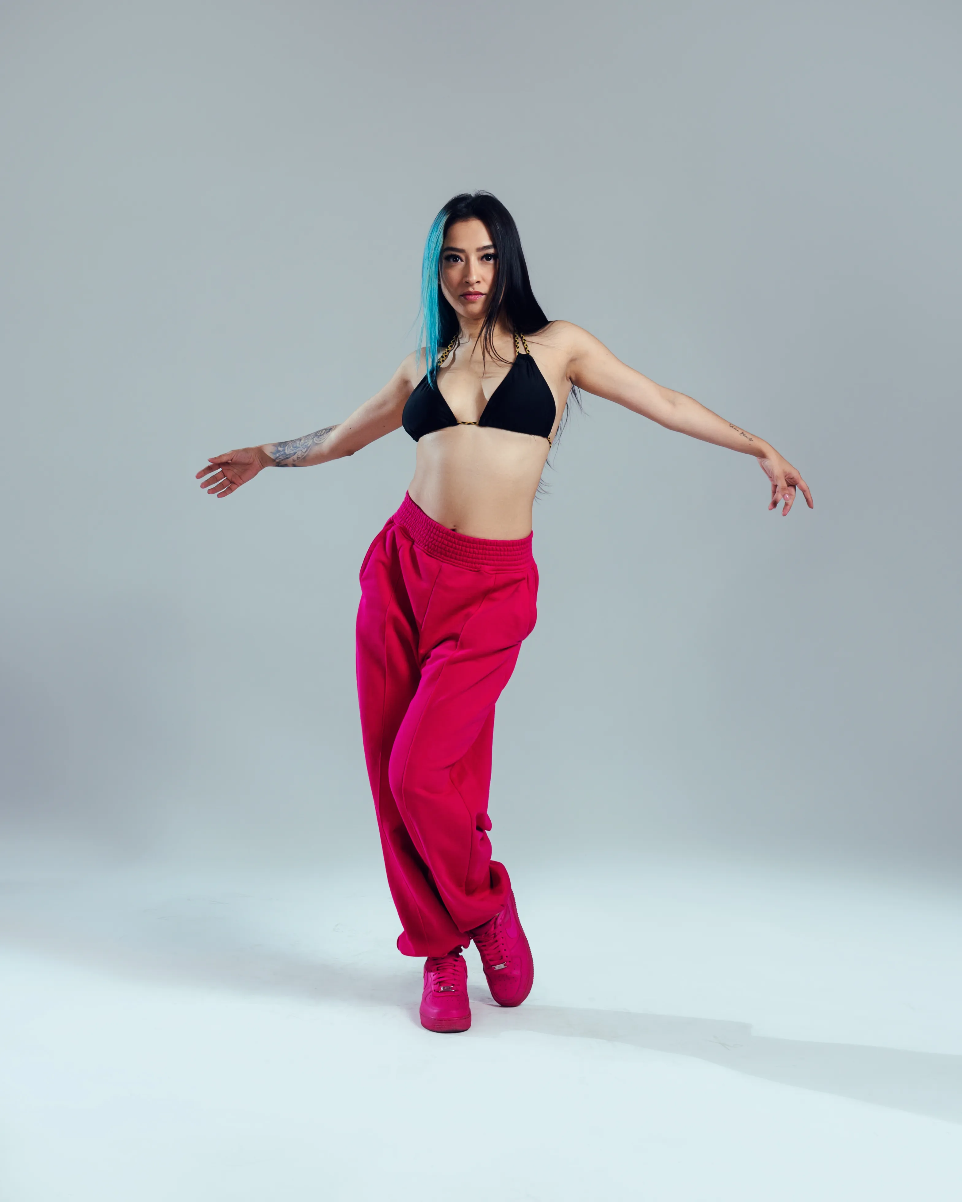 Actuación de Danza con Fuego